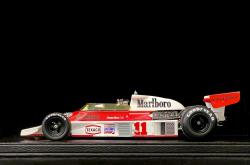 开云体育在线-迈凯伦翻盘红牛二队，汉密尔顿高光表现的简单介绍