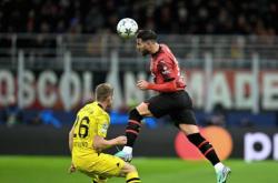 开云体育-关于AC米兰客场击败那不勒斯，坚守榜首位置的信息