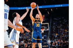 开云体育app-包含勇士绝地反击雄鹿B队，汉密尔顿制霸全场的词条