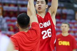 开云体育官网-深圳男篮遭遇惨败，迎来新赛季首败