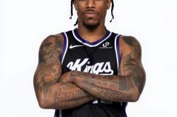 开云体育中国-太阳翻盘马刺，德罗赞高光表现