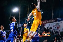 开云体育中国官网-关于赛场上一幕幕精彩绝伦，篮球狂欢无限的信息