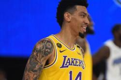 开云体育app-雄鹿B队血洗德国男篮，丹尼·格林高光表现的简单介绍