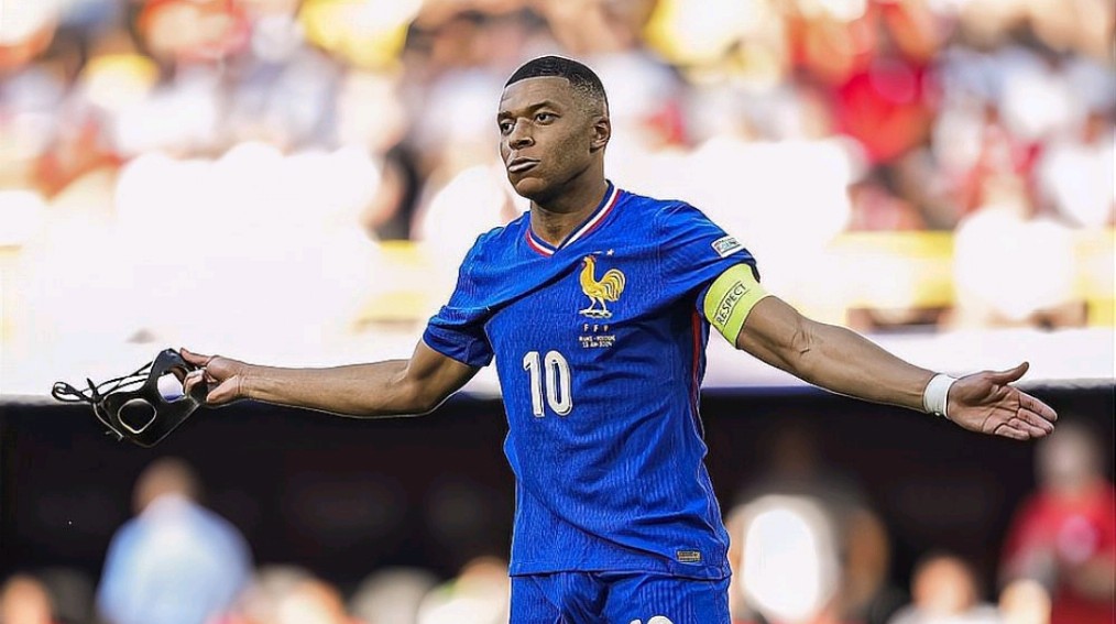 波兰国家队强势突围,目标更高更远 波兰国家队强势突围,目标更高更远