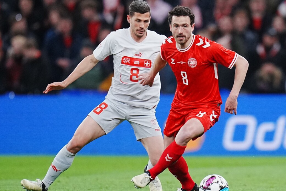 关于瑞士足球代表队换帅作战，为世界杯再战的信息