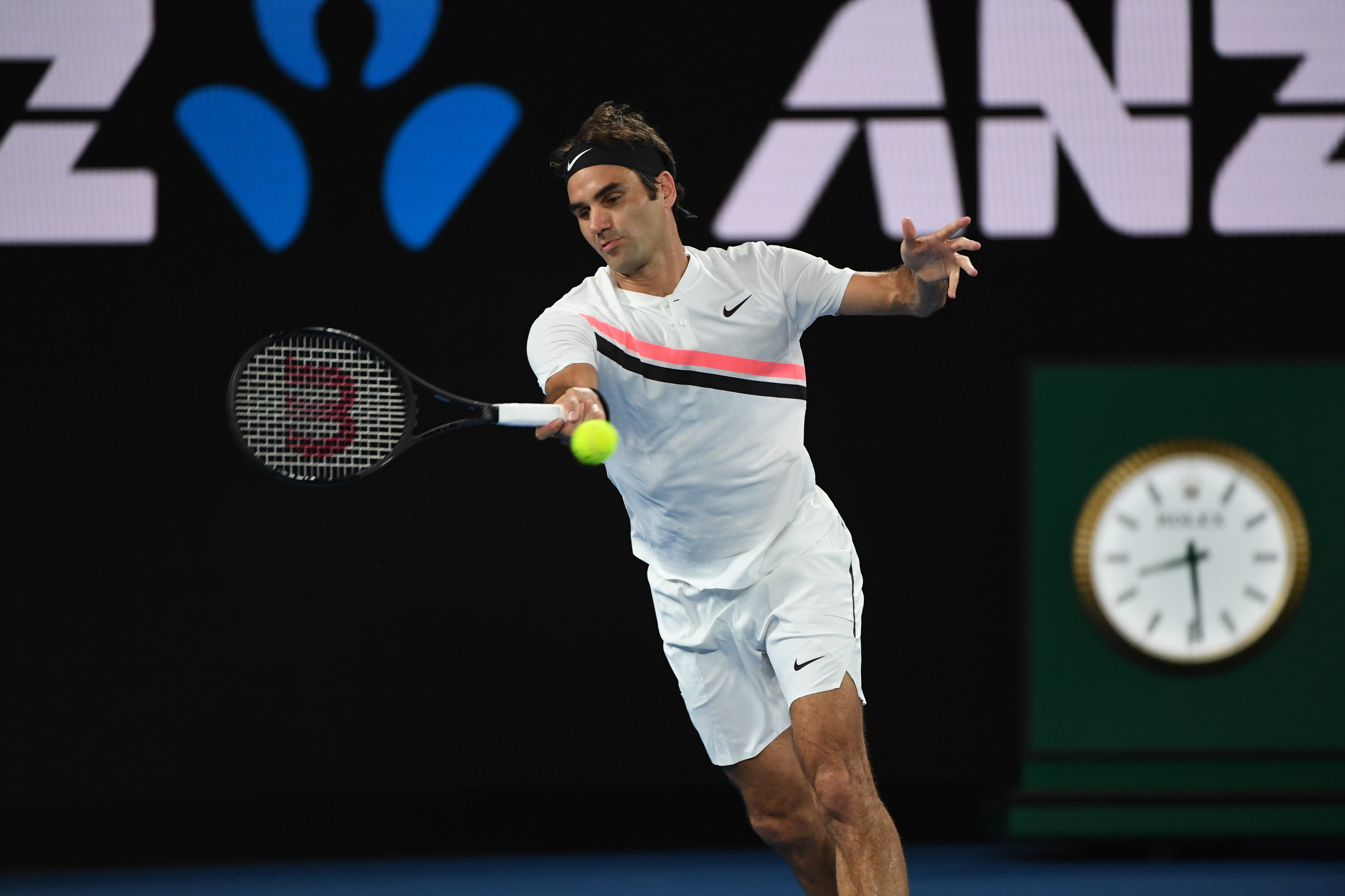 意大利网球队碾压澳大利亚网球队，费德勒高光表现