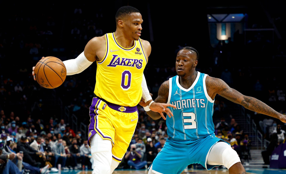 关于湖人逆转浙江队，麦科勒姆统治全场的信息