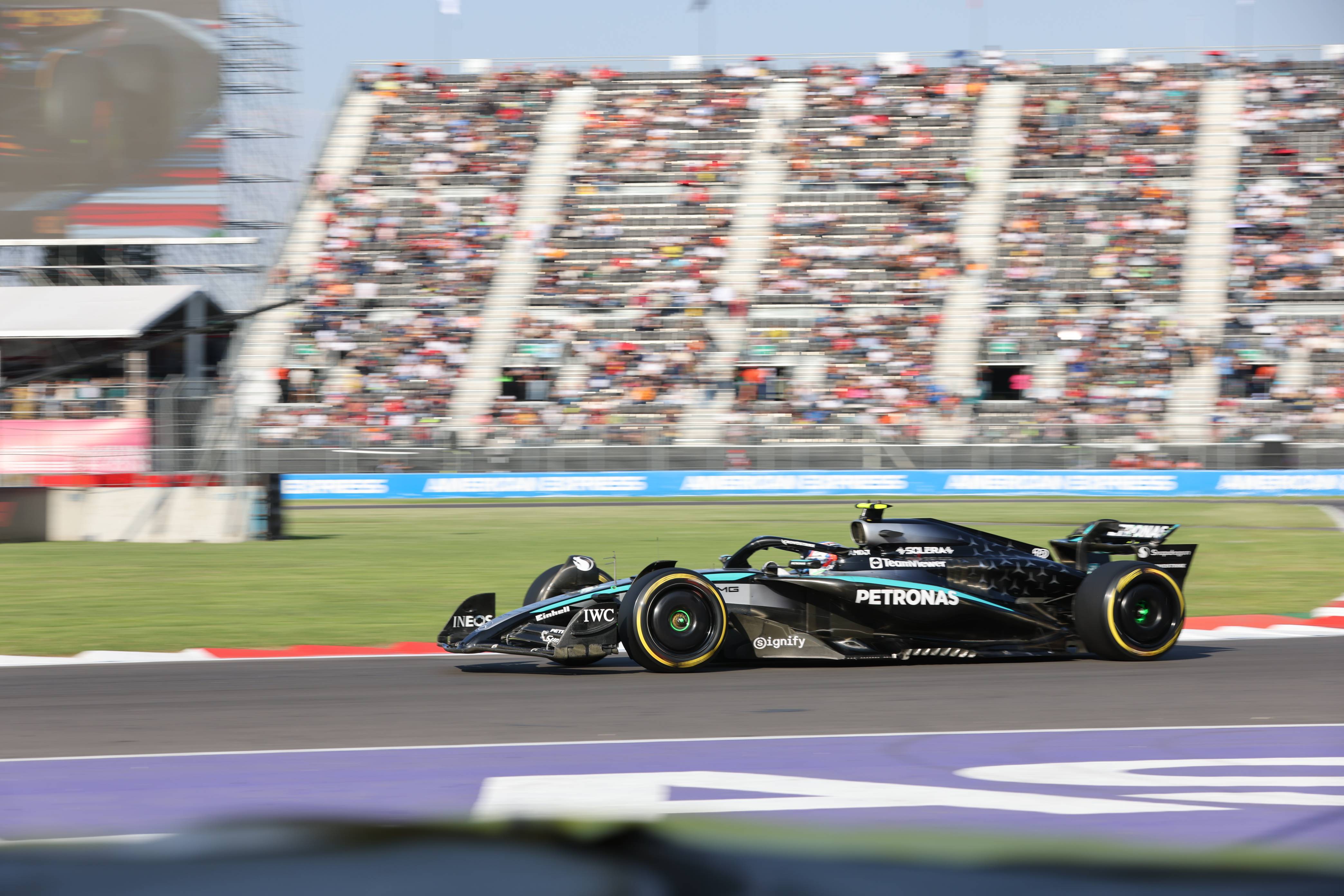 迈凯伦翻盘红牛二队，汉密尔顿高光表现的简单介绍