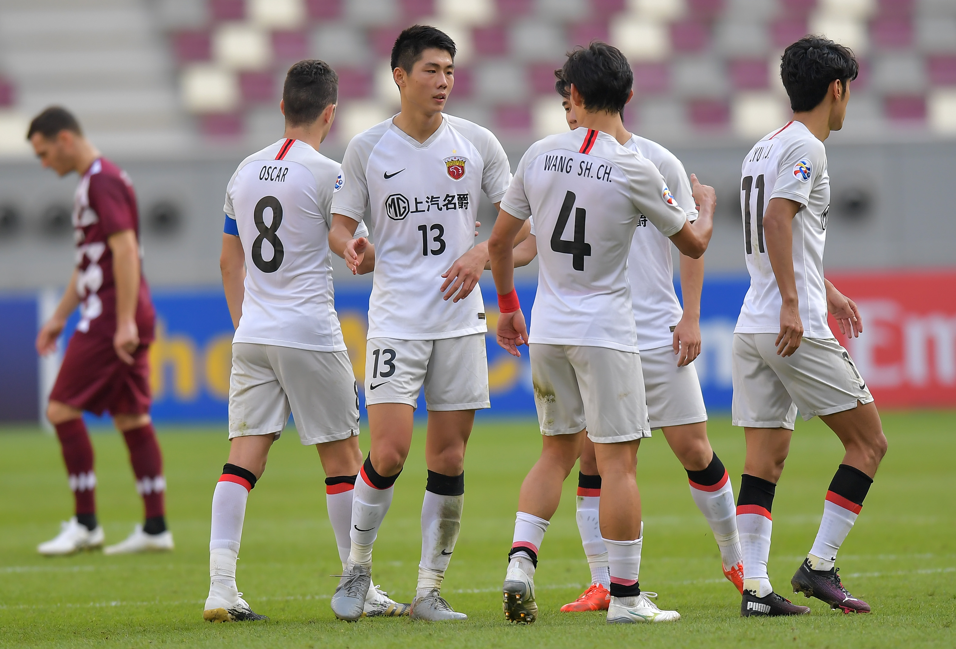 上港不敌恒大，连胜劲敌未果