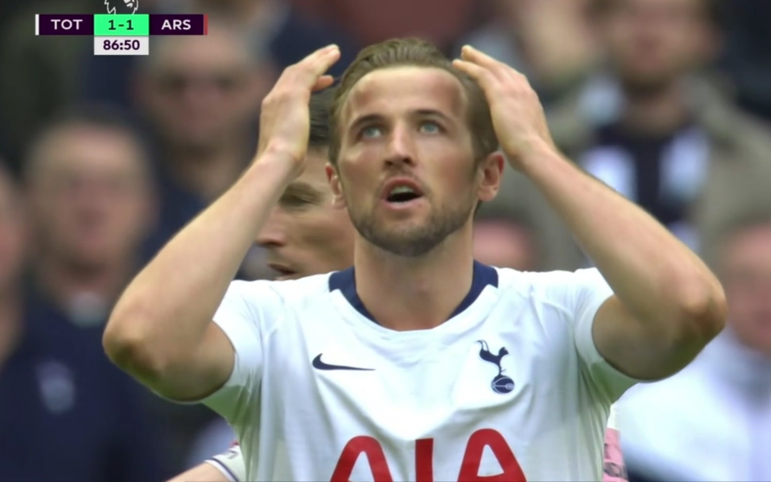 热刺逆转南安普顿，重返前四