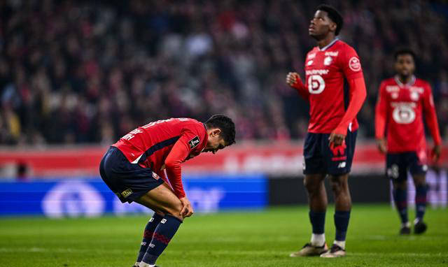 包含尼斯主场不敌摩纳哥，球队状态有所下滑需警惕的词条