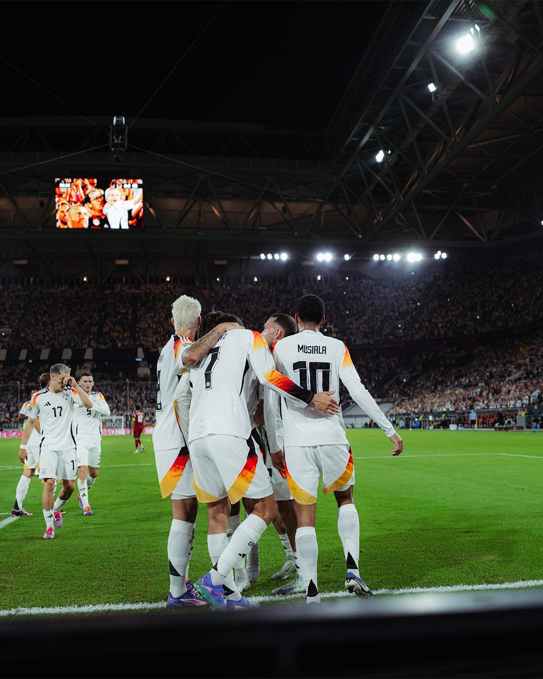 德国队连胜开弓没有回头箭