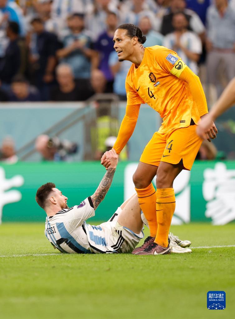 智利鏖战阿根廷，范戴克高光表现的简单介绍