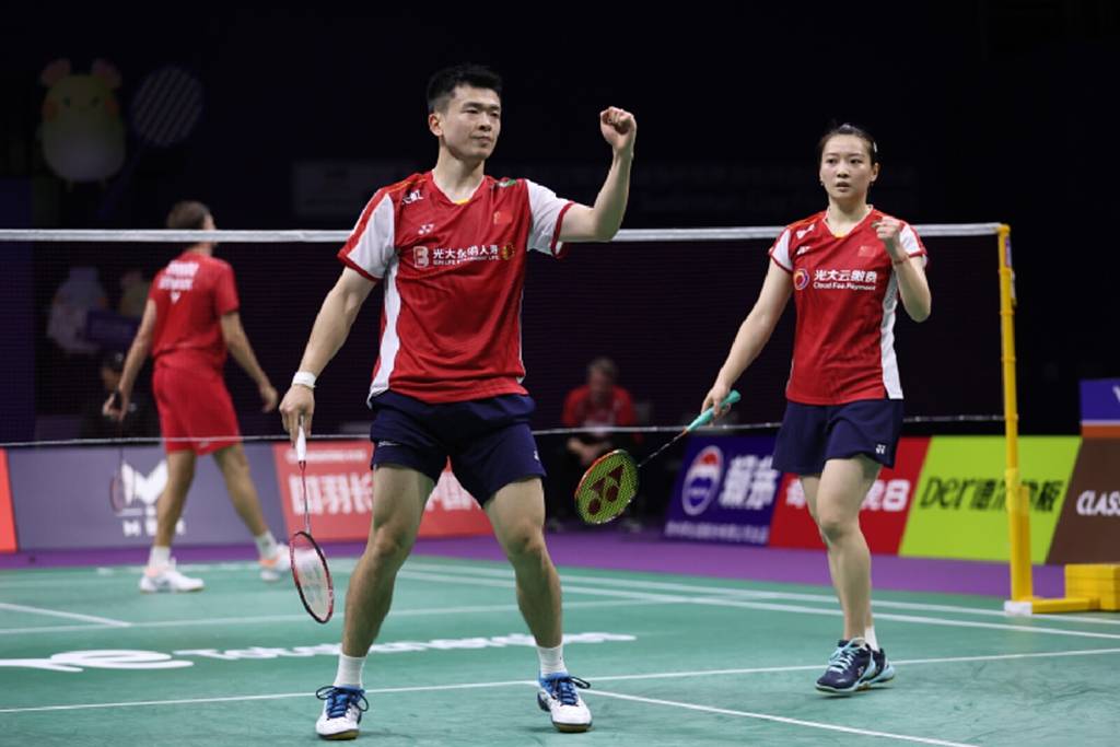 印度队逆转丹麦队，郑思维统治全场的简单介绍