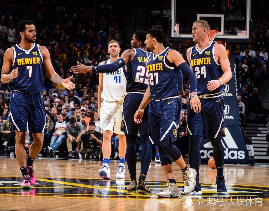 包含美国网球队翻盘法国网球队，克耶高斯关键制胜的词条