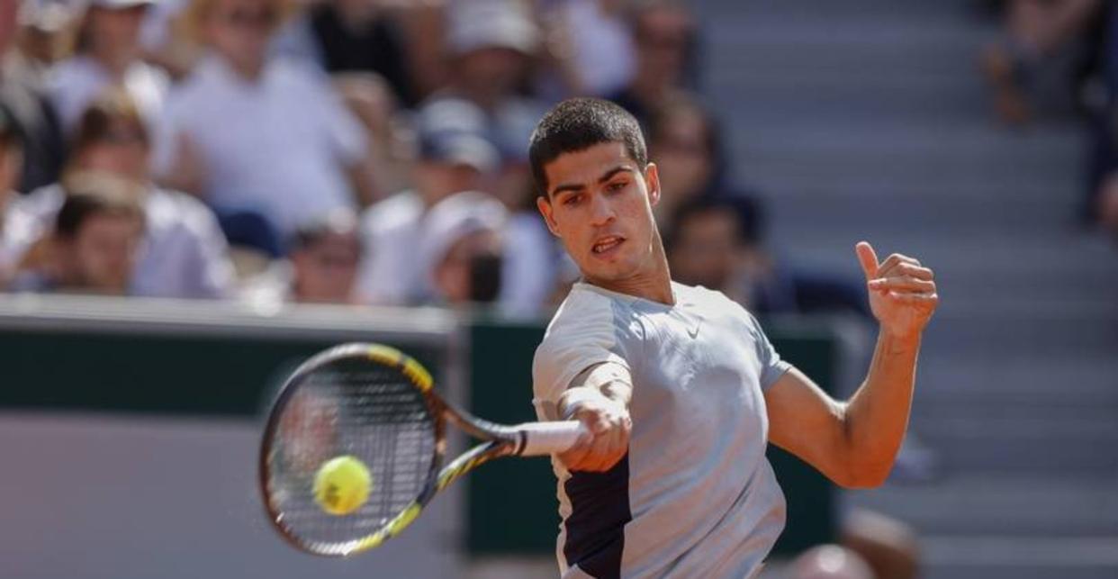 戴维斯杯险胜澳网，阿尔卡拉斯高光表现