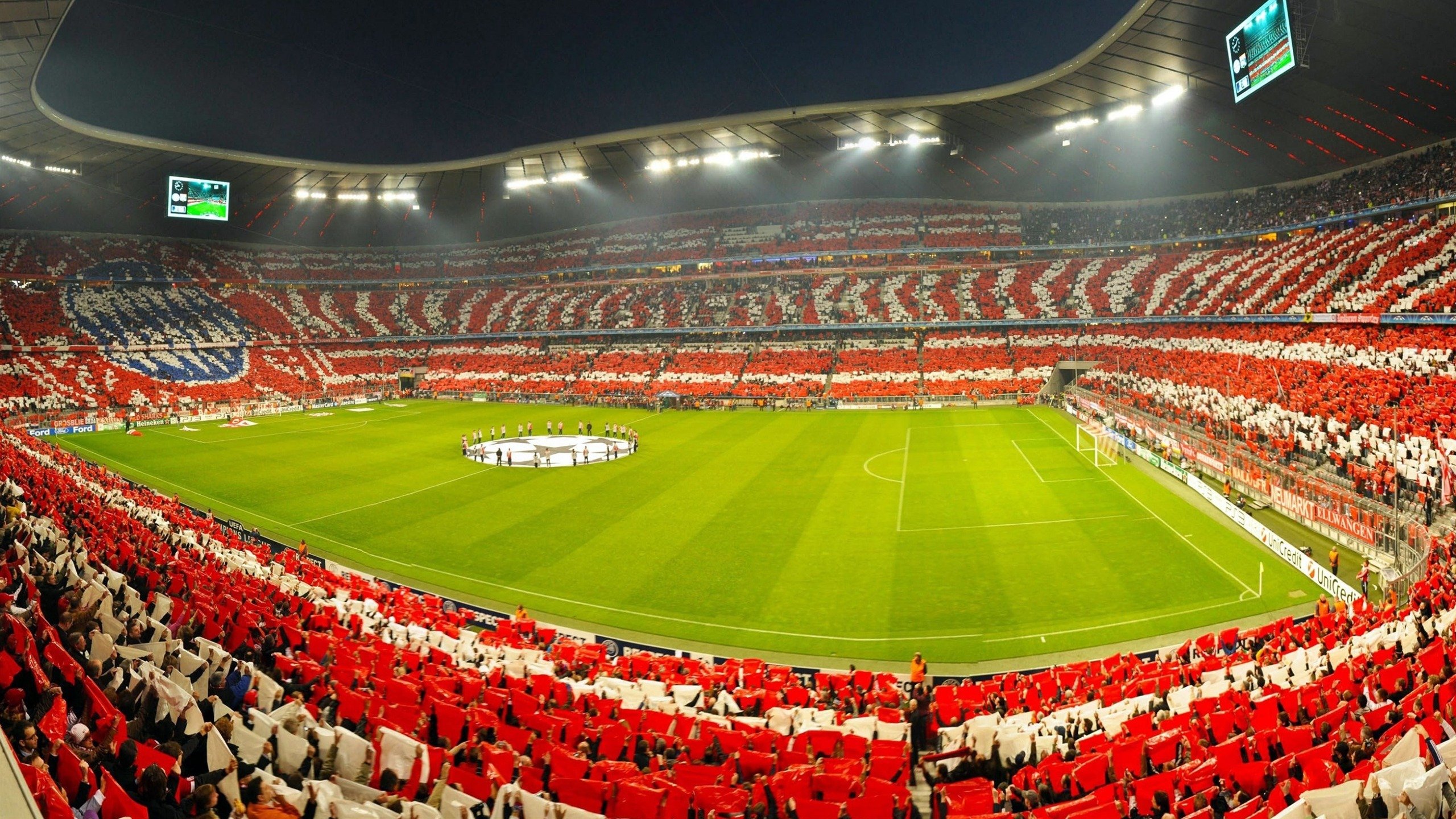 欧冠淘汰赛之夜，阿劳霍关键进球定乾坤